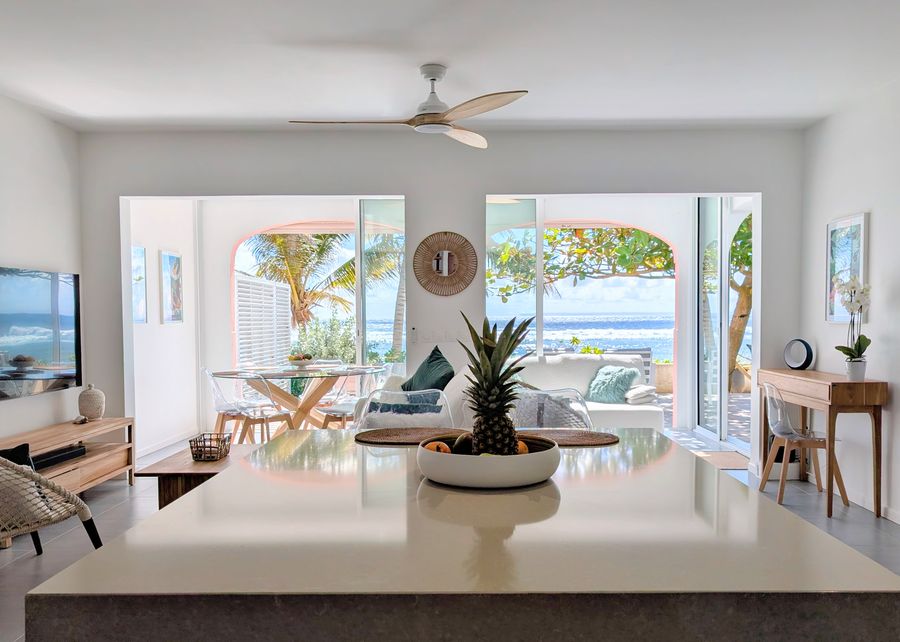 Depuis l'îlot de quartz, vue sur la mer — Villa Crystal Beach, Saint-François, Guadeloupe