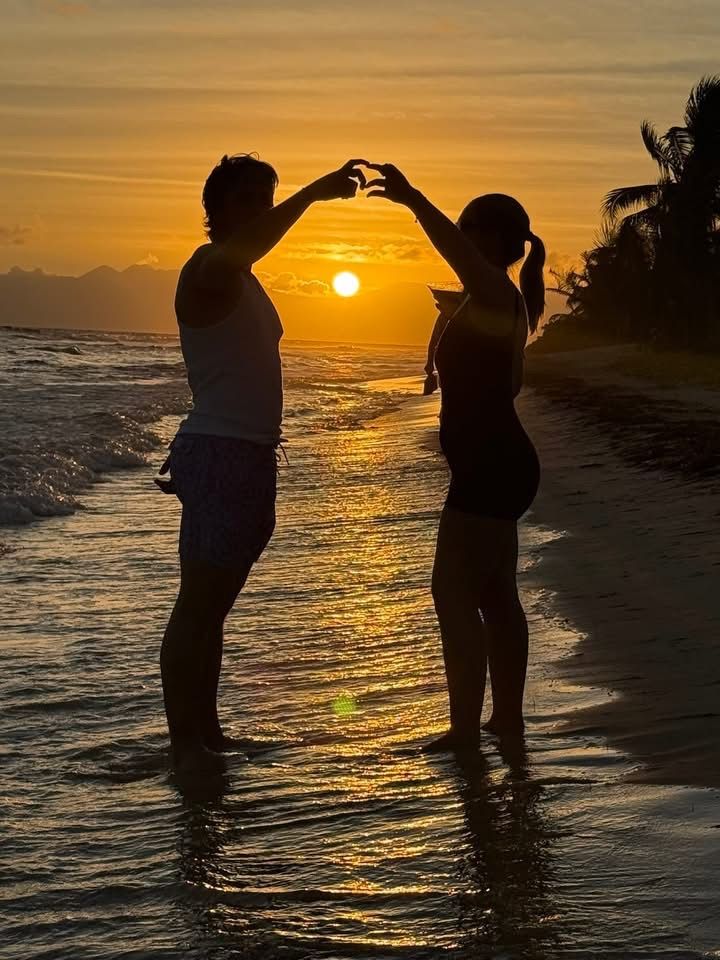 Coucher de soleil sur la plage des Raisins Clairs — Villa Crystal Beach, Saint-François, Guadeloupe