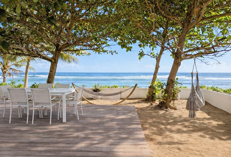 Repas dehors, vue mer à 180° — Villa Crystal Beach, Saint-François, Guadeloupe